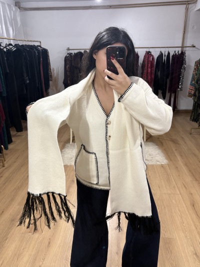 Ζακέτα με κασκόλ Ζακέτα με κασκόλ