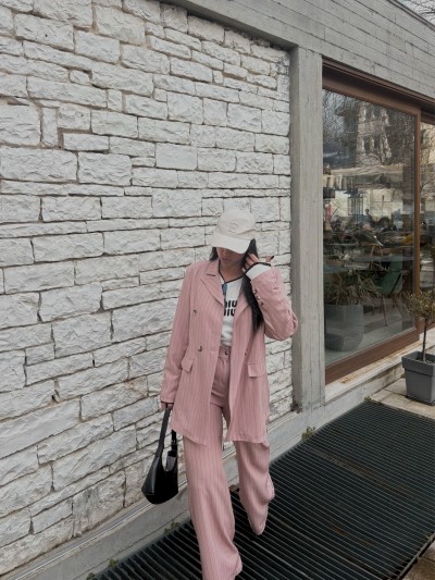 Κουστούμι Σάπιο Μήλο με ρίγα