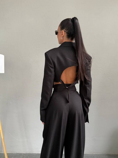 Open-Back Cropped Suit Set Open-Back Cropped Suit Set